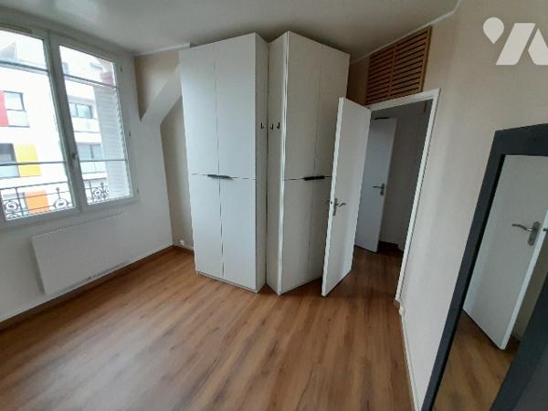 ASNIERES SUR SEINE - APPARTEMENT T2 rénové et libre