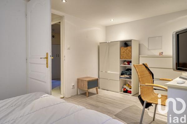 Maison à vendre 7 pièces 119 m² Épône