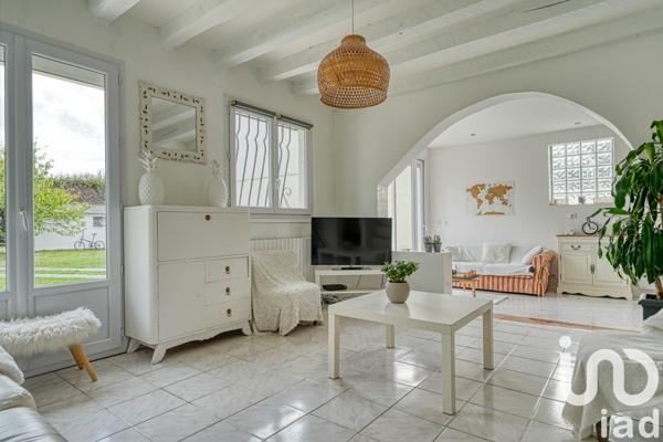 Maison à vendre 7 pièces 119 m² Épône