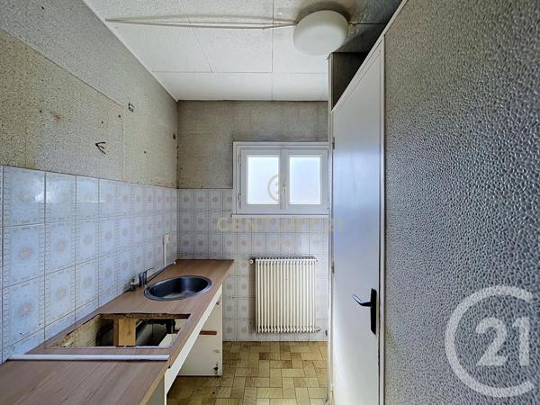 Maison à vendre  10 pièces - 149,02 m 2   NOISY LE GRAND  - 93