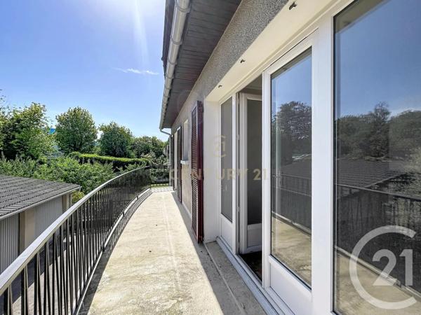 Maison à vendre  10 pièces - 149,02 m 2   NOISY LE GRAND  - 93