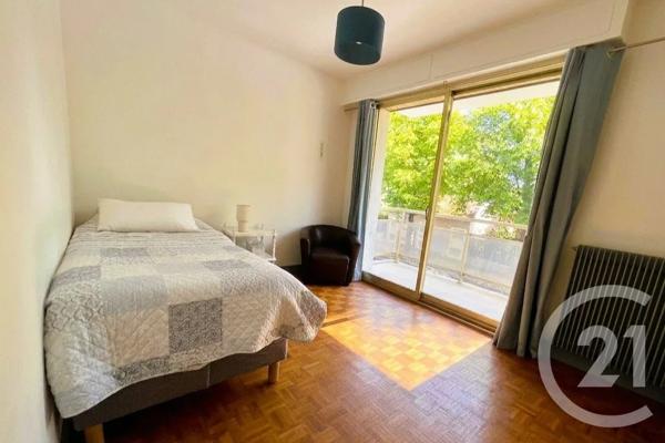 Appartement F3 à vendre  3 pièces - 55,78 m 2   LA VARENNE ST HILAIRE  - 94