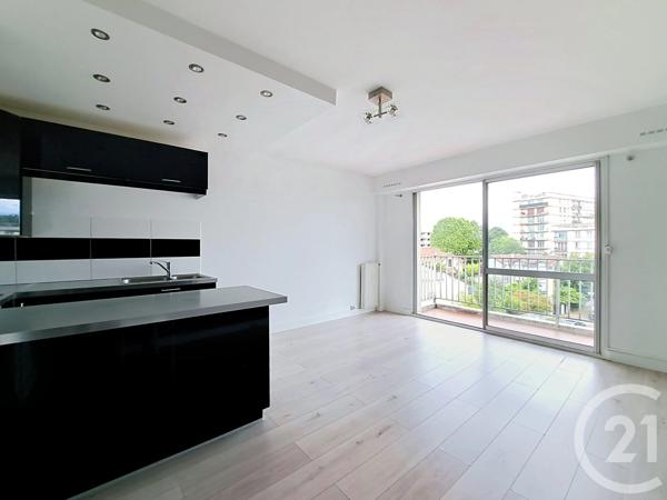 Appartement F2 à vendre  3 pièces - 51,43 m 2   CRETEIL  - 94