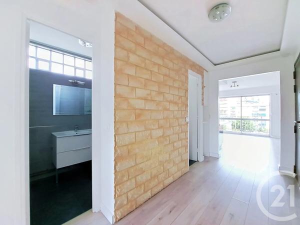 Appartement F2 à vendre  3 pièces - 51,43 m 2   CRETEIL  - 94