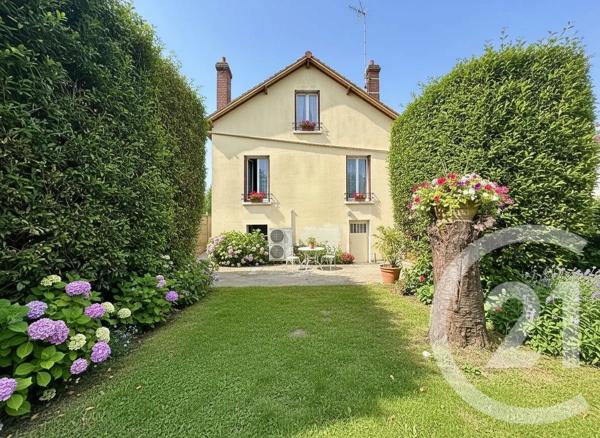 Maison à vendre  5 pièces - 110 m 2   PRESLES  - 95