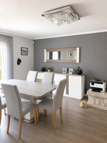 SAINT-DOULCHARD –Quartier recherché Maison familiale avec 5 chambres