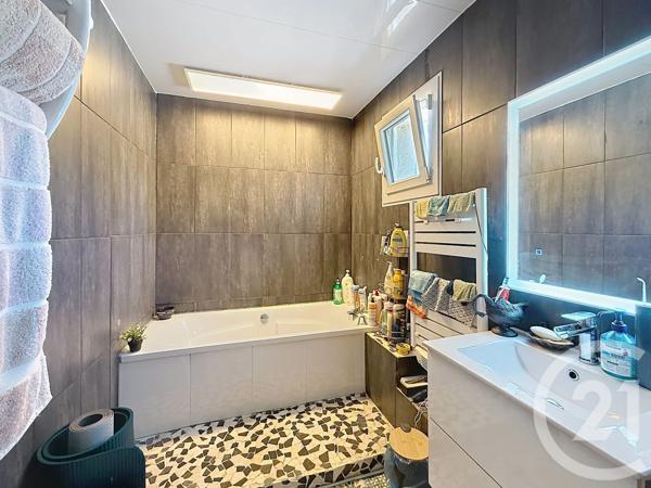 Maison à vendre  6 pièces - 136,35 m 2   GONESSE  - 95