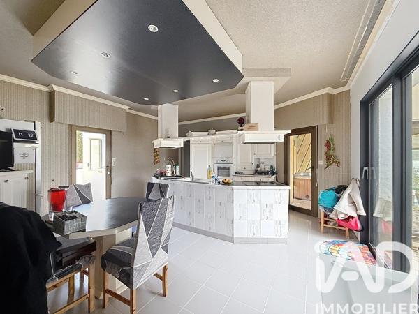 Maison à vendre 6 pièces 229 m² Saint-Jean-de-Monts