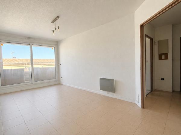 Appartement T3 lumineux avec balcons, idéalement situé à CASTELNAUDARY. - Castelnaudary (11400)