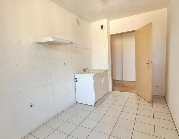 Appartement T3 lumineux avec balcons, idéalement situé à CASTELNAUDARY. - Castelnaudary (11400)