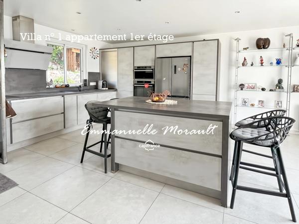 Villa avec piscine à BAGNOLS EN FORET (83)