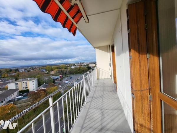 Résidence Le Champagne - spacieux type 4 avec balcon et parking