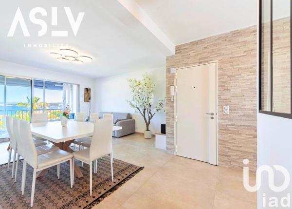 Appartement 3 pièces de 80 m² à Six-Fours-les-Plages (83140)