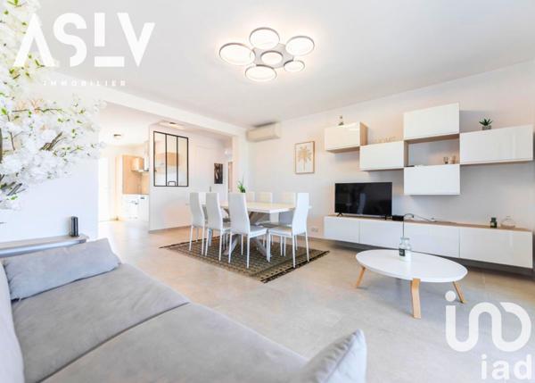 Appartement 3 pièces de 80 m² à Six-Fours-les-Plages (83140)