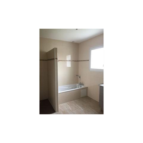 Location maison 4 pièces 137 m²