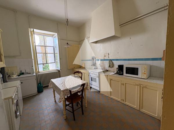 Maison 8 pièces 215 m2