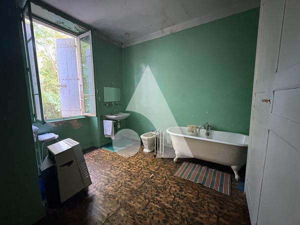 Maison 8 pièces 215 m2