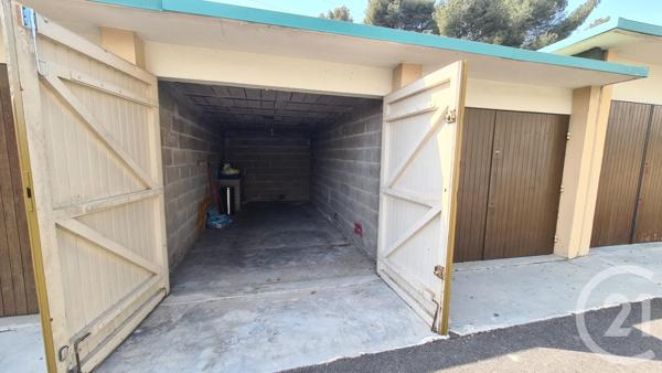 Parking à vendre  14 m2 MARTIGUES - 13