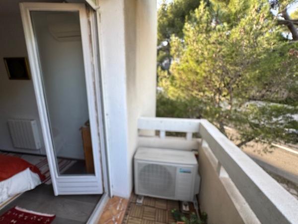 Marseille (13007) EXCLUSIVITÉ VENTE APPARTEMENT 75 M2 TYPE 3 BALCON VUE MER NOTRE DAME PARKING RUE CELINA 13007 MA