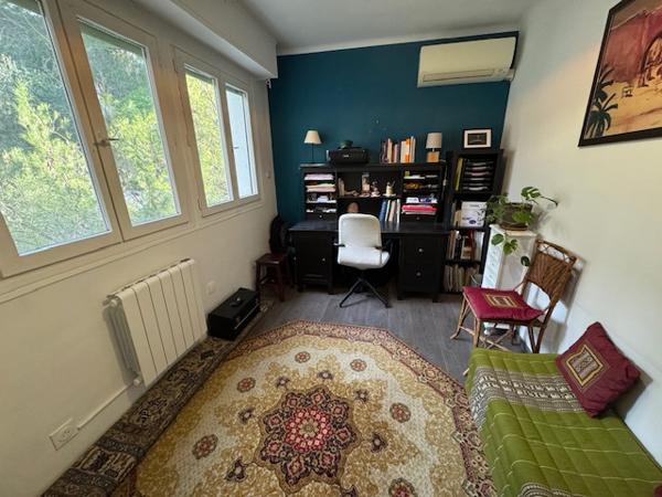 Marseille (13007) EXCLUSIVITÉ VENTE APPARTEMENT 75 M2 TYPE 3 BALCON VUE MER NOTRE DAME PARKING RUE CELINA 13007 MA