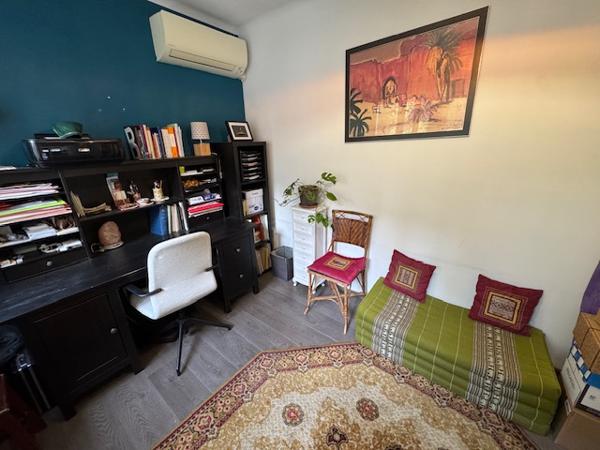 Marseille (13007) EXCLUSIVITÉ VENTE APPARTEMENT 75 M2 TYPE 3 BALCON VUE MER NOTRE DAME PARKING RUE CELINA 13007 MA