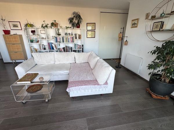 Marseille (13007) EXCLUSIVITÉ VENTE APPARTEMENT 75 M2 TYPE 3 BALCON VUE MER NOTRE DAME PARKING RUE CELINA 13007 MA