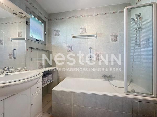 MANDELIEU : 3P A VENDRE  avec GRAND GARAGE 39 m2