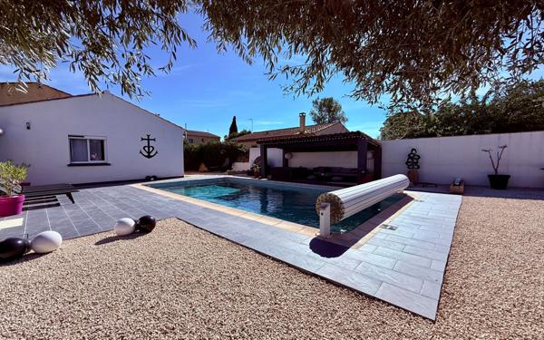 Maison à vendre    6 pièces •  Vauvert