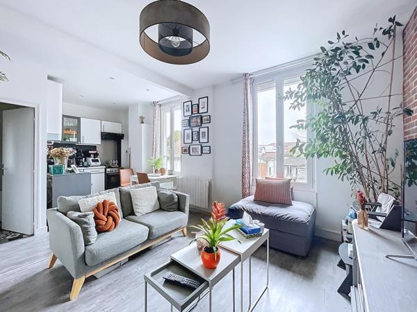EXCLUSIVITÉ - Appartement au calme, traversant et lumineux de 43m² au coeur d'Alfortville.