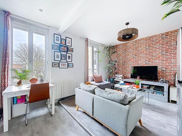 EXCLUSIVITÉ - Appartement au calme, traversant et lumineux de 43m² au coeur d'Alfortville.