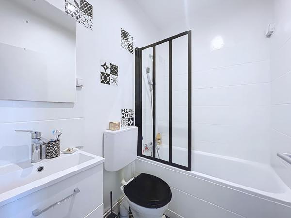EXCLUSIVITÉ - Appartement au calme, traversant et lumineux de 43m² au coeur d'Alfortville.