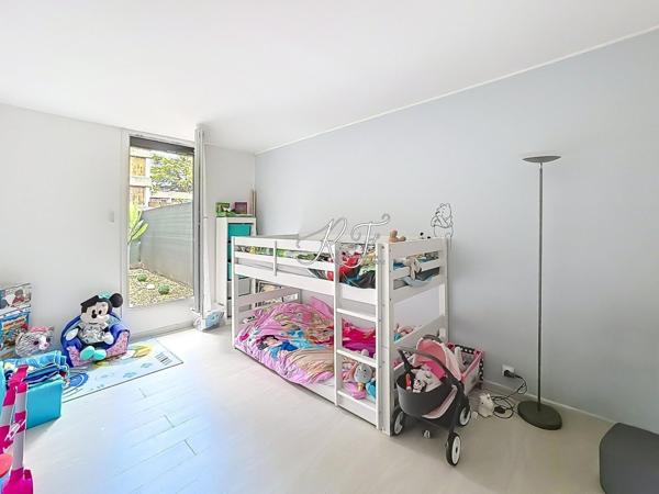 Appartement proche de la gare avec grande terrasse