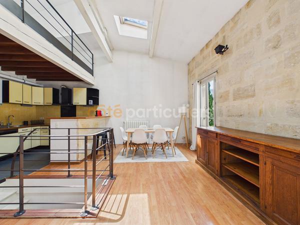 Vente
                Maison70 m² - 3 Pièces -
                    BORDEAUX (33800)