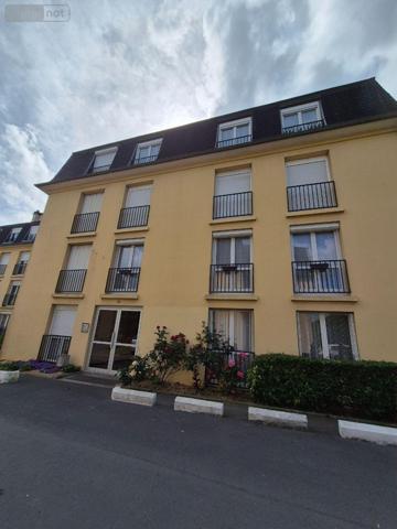 Appartement à louer à Bayeux dans le Calvados (14400), ref : L 621