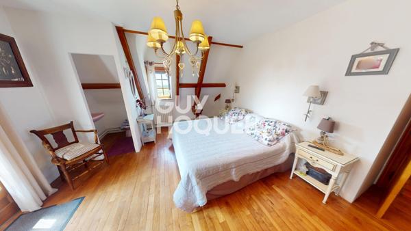 MAISON À VENDRE DE 7 PIÈCES DE 265,00 M²