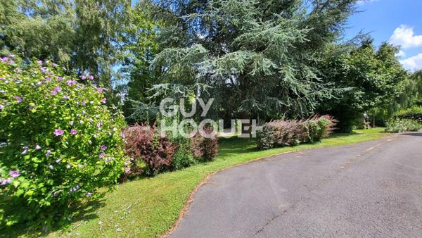 MAISON À VENDRE DE 7 PIÈCES DE 265,00 M²