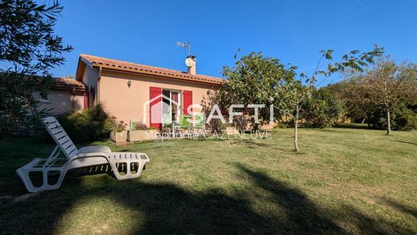 Plain-pied avec garage, terrain clos arboré - Proche rocade