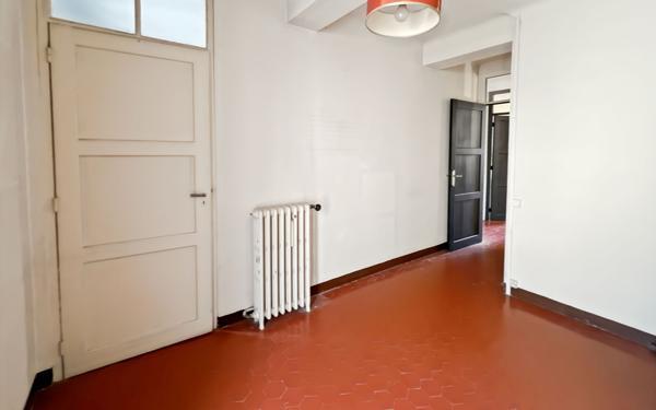 Maison à vendre    7 pièces • 162 m2 Fréjus