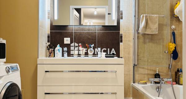 À vendre Appartement 4 pièces 84.8 m² - Eybens 38320