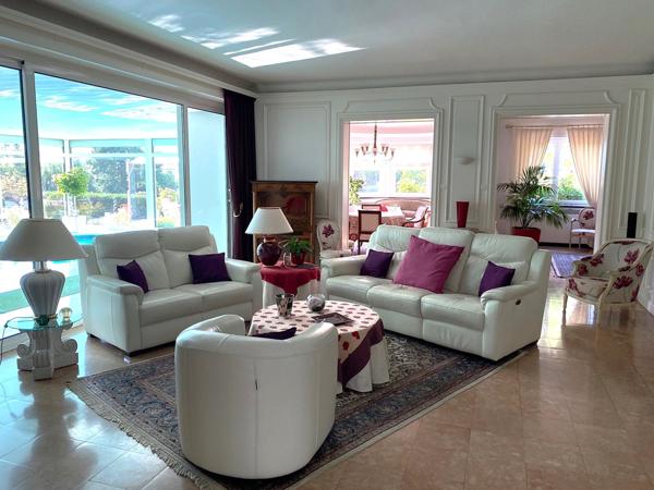 Villa d'exception avec piscine