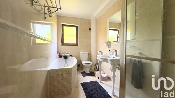Maison à vendre 6 pièces 176 m² Forges-les-Bains