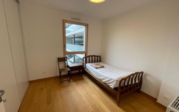 Appartement à louer    4 pièces • 101,75 m2 Ferney-Voltaire