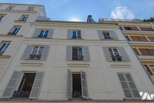 PARIS 15 / LA MOTTE PICQUET GRENELLE - APPARTEMENT ANCIEN 4 PIÈCES A RAFRAICHIR + CAVE