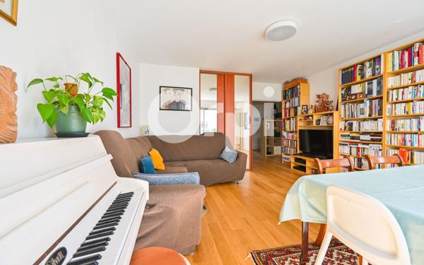 Appartement à vendre    3 pièces • 74,80 m2 Paris 11