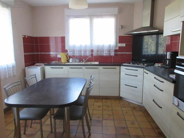 Maison à vendre à Locminé dans le Morbihan (56500), ref : 56077-916