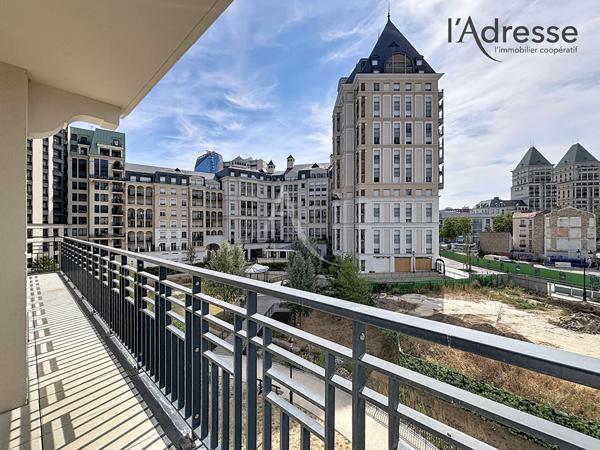 Appartement 5 pièces/100m2 -Balcon/Parking