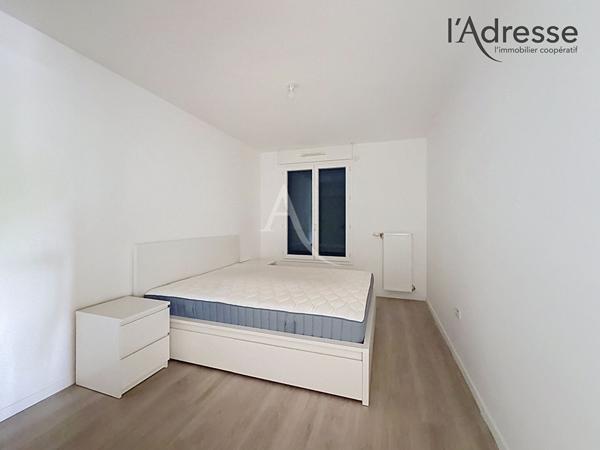 Appartement 5 pièces/100m2 -Balcon/Parking