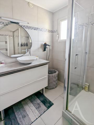 APPARTEMENT F2 DE 54 M²