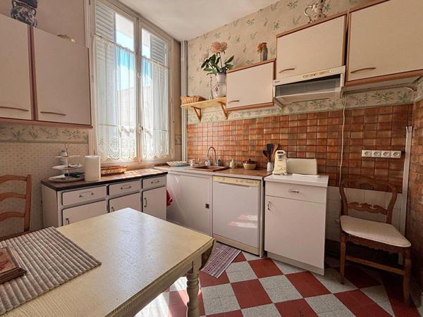Maison Perigueux 7 pièce(s) 120 m2 Garage Et Jardin