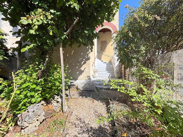 Maison Perigueux 7 pièce(s) 120 m2 Garage Et Jardin